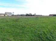 Gelände Saint Ciers Sur Gironde